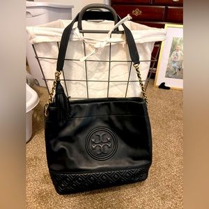 Tory Burch Fleming Leather Hobo